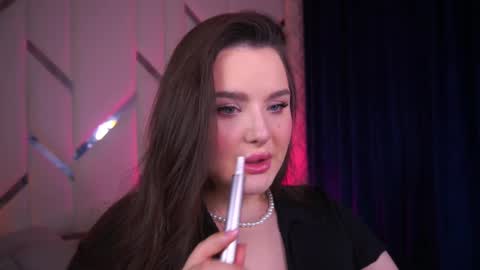 Amber online show from 10, 3, 2025