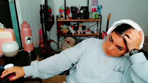 Snapshot of cuteambervi chatting on 3, 3, 2025 Princess Amber online show from 3, 3, 2025
