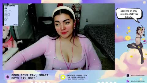 Snapshot of cuteambervi chatting on 2, 10, 2025 Princess Amber online show from 2, 10, 2025