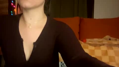 Snapshot of cuteballoons chatting on 5, 1, 2025 CuteBalloons online show from 5, 1, 2025