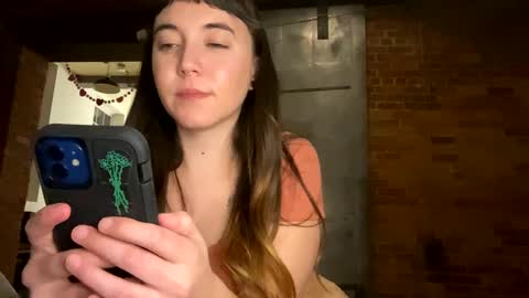 Snapshot of cuteballoons chatting on 31, 1, 2025 CuteBalloons online show from 31, 1, 2025