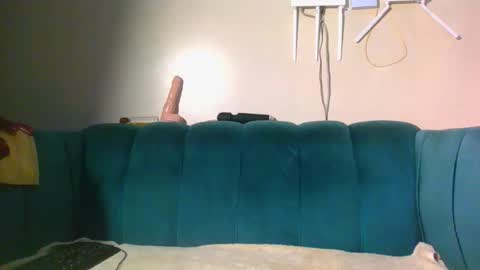 Cuteberry87 online show from 17, 4, 2026