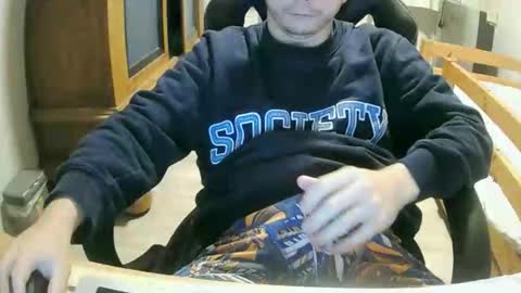 Snapshot of cuteboy090 chatting on 23, 9, 2025 Cuteboy090 online show from 23, 9, 2025