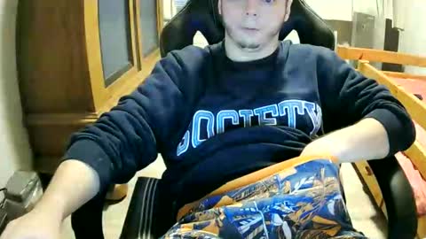 Snapshot of cuteboy090 chatting on 20, 10, 2025 Cuteboy090 online show from 20, 10, 2025