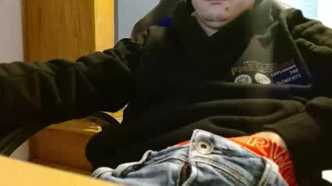 Cuteboy090 online show from 5, 5, 2026