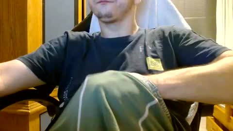 Cuteboy090 online show from 19, 6, 2026