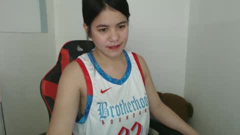 Snapshot of cutecindy2000 chatting on 2, 3, 2025 cutecindy2000 online show from 2, 3, 2025