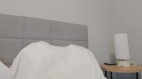 Snapshot of cuteeboy chatting on 9, 1, 2025 cuteeboy online show from 9, 1, 2025