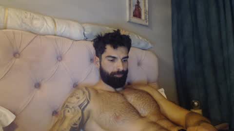 Snapshot of cuteeboy chatting on 26, 1, 2025 cuteeboy online show from 26, 1, 2025