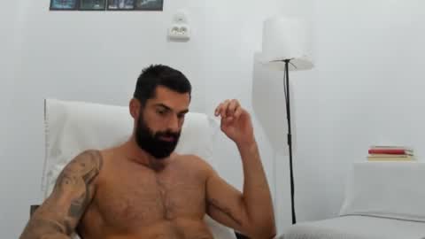 Snapshot of cuteeboy chatting on 15, 9, 2025 cuteeboy online show from 15, 9, 2025