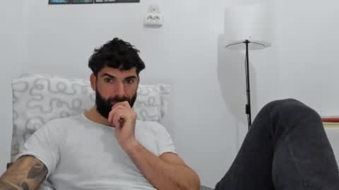 cuteeboy online show from 19, 1, 2026