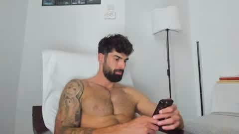 Snapshot of cuteeboy chatting on 6, 7, 2026 cuteeboy online show from 6, 7, 2026
