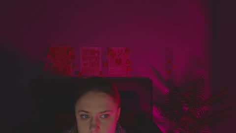Snapshot of cutefever chatting on 19, 5, 2026 Amyy online show from 19, 5, 2026