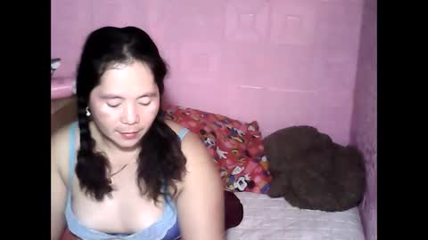 cutehornymom online show from 29, 9, 2025