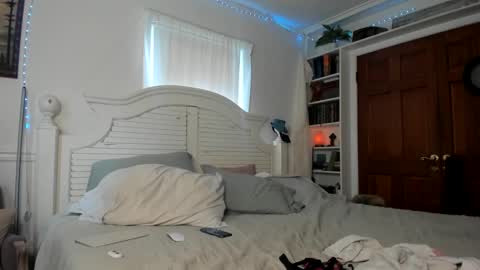 Cutelittlemama0418 Lola online show from 27, 9, 2025