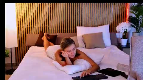 cutemirage online show from 15, 7, 2026