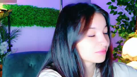 cuteness__girl online show from 18, 10, 2025