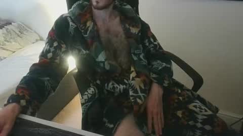 Snapshot of cutepatoots chatting on 26, 6, 2026 El online show from 26, 6, 2026
