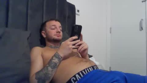 Snapshot of cutescottishlad chatting on 28, 9, 2025 cutescottishlad online show from 28, 9, 2025