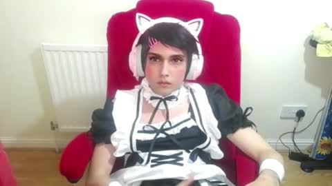 Snapshot of cutest_princess chatting on 11, 9, 2025 cutest_princess online show from 11, 9, 2025