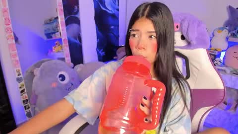  - independent model online show from 7, 2, 2025