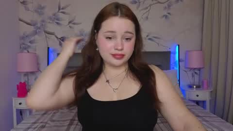 Snapshot of cutie__cutiee_ chatting on 29, 5, 2026 Nika online show from 29, 5, 2026
