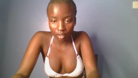 cutie_choco online show from 15, 9, 2025