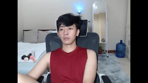 Snapshot of cutie_cumshow chatting on 19, 10, 2025 Neil Taylor online show from 19, 10, 2025