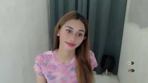 cutie_mitcha online show from 31, 1, 2025
