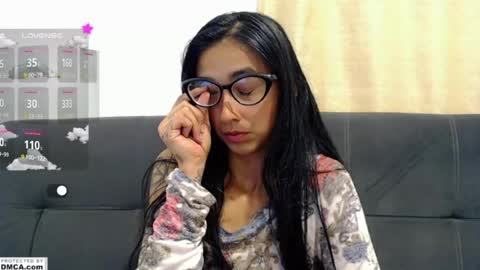 Snapshot of cutte_kitty_ chatting on 28, 7, 2026 miss ari online show from 28, 7, 2026