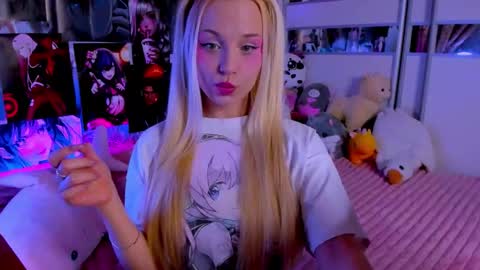 Snapshot of cuttie_ponyy chatting on 12, 2, 2026 Nora online show from 12, 2, 2026