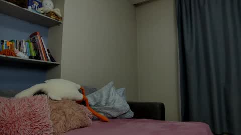 cuttiebunny online show from 13, 1, 2025