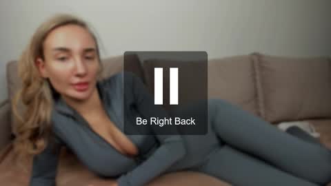 Snapshot of cuttiechloe chatting on 28, 10, 2025 CuttieChloe online show from 28, 10, 2025