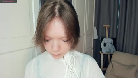 Snapshot of cuty_petite chatting on 15, 5, 2026 Anne online show from 15, 5, 2026