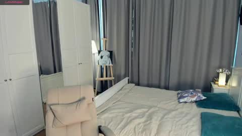 Snapshot of cuty_petite chatting on 21, 5, 2026 Anne online show from 21, 5, 2026