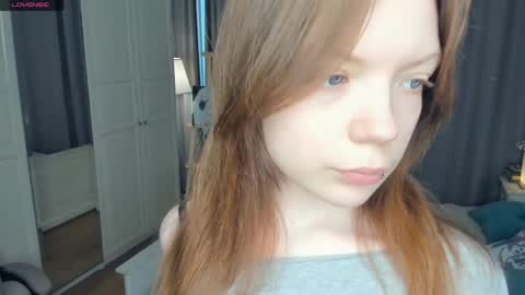Snapshot of cuty_petite chatting on 22, 5, 2026 Anne online show from 22, 5, 2026