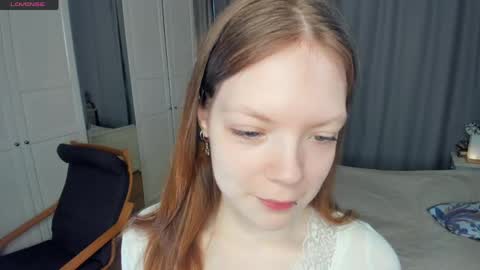 Snapshot of cuty_petite chatting on 1, 6, 2026 Anne online show from 1, 6, 2026