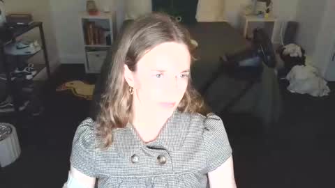 Snapshot of cvanb chatting on 9, 6, 2026 Claire online show from 9, 6, 2026