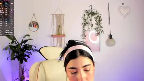 Liz online show from 11, 4, 2026