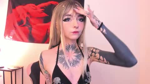 cel I am independent Help me reach 200 thumbs up uwu online show from 3, 2, 2026