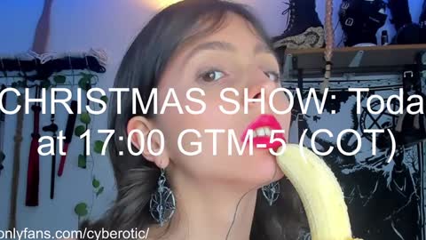 Snapshot of cyberotic_666 chatting on 25, 12, 2024 Sophia - Independent model online show from 25, 12, 2024