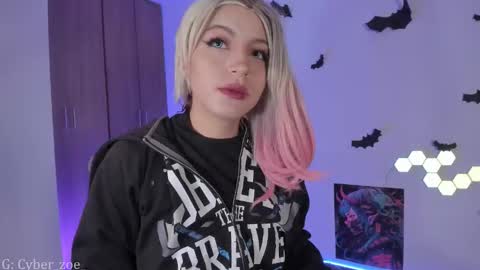  cyber zoe   online show from 28, 10, 2025