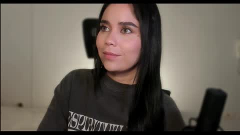 Snapshot of cyborgmuse chatting on 5, 11, 2025 cyborgmuse online show from 5, 11, 2025