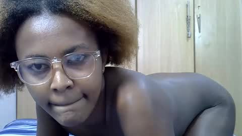 cynazy online show from 18, 9, 2025