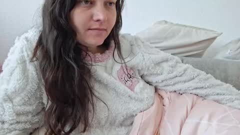 Cyndee Winter online show from 29, 9, 2025