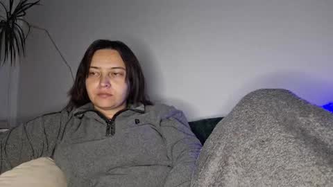 Cyndee Winter online show from 6, 10, 2025