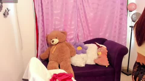 Snapshot of cynthiawatson_ chatting on 22, 10, 2025 Cynthia online show from 22, 10, 2025