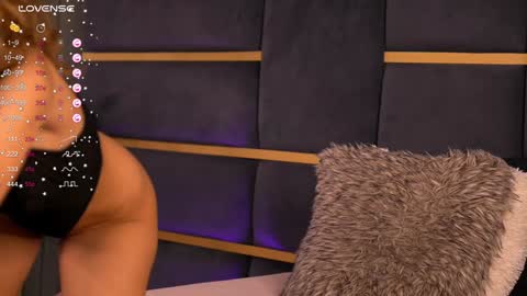 Snapshot of cynthiawest chatting on 4, 2, 2025 Ivy online show from 4, 2, 2025