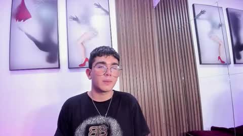 cyrus online show from 11, 11, 2025