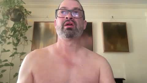 d4ddy858 online show from 19, 11, 2025